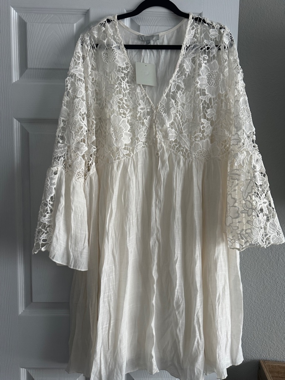 J GEE Plus size Women’s Ivory Lace Midi Dress with Floral Crochet
